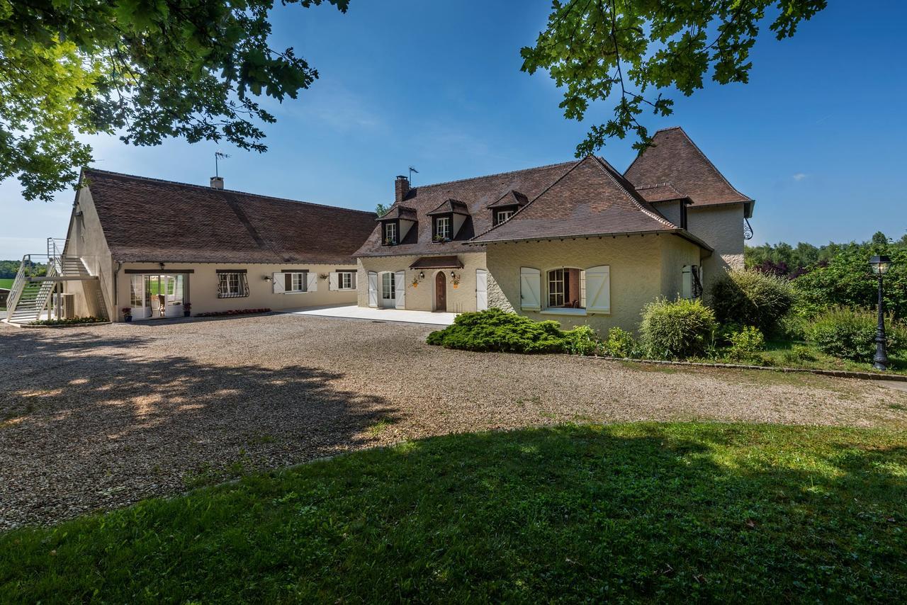 Domaine Du Bois Des Anges Bed & Breakfast Germigny-l'Eveque Exterior foto