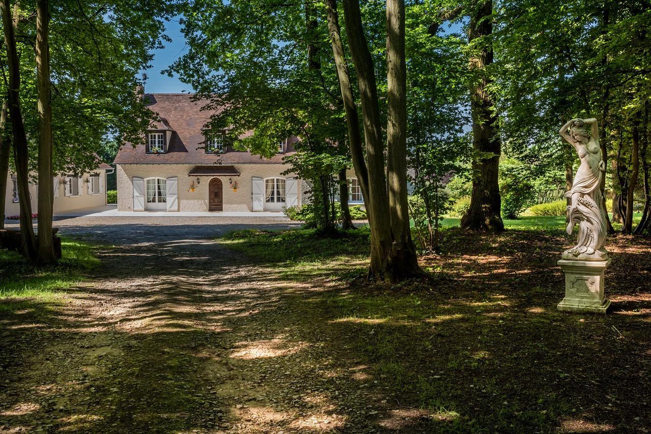 Domaine Du Bois Des Anges Bed & Breakfast Germigny-l'Eveque Exterior foto